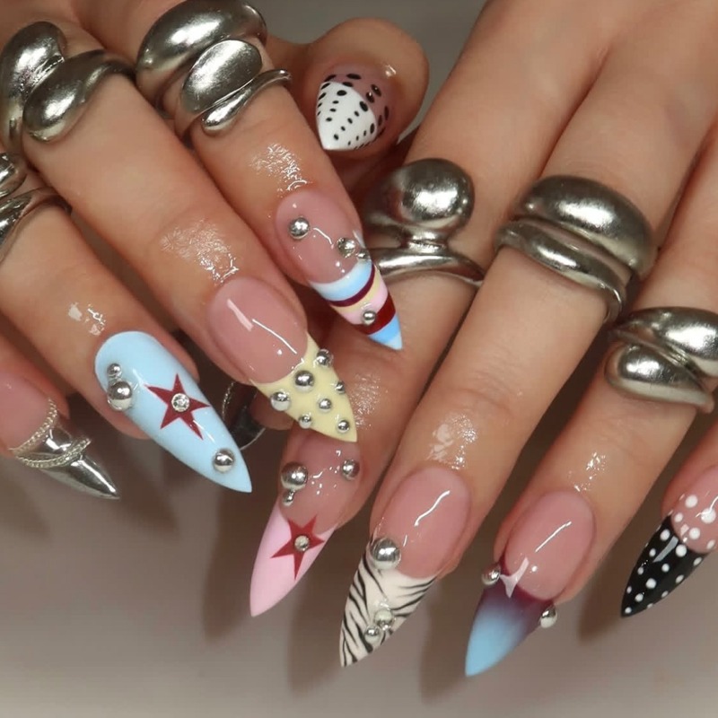 Nail Art Zebra - 24 قطعة من الأظافر الاصطناعية الطويلة