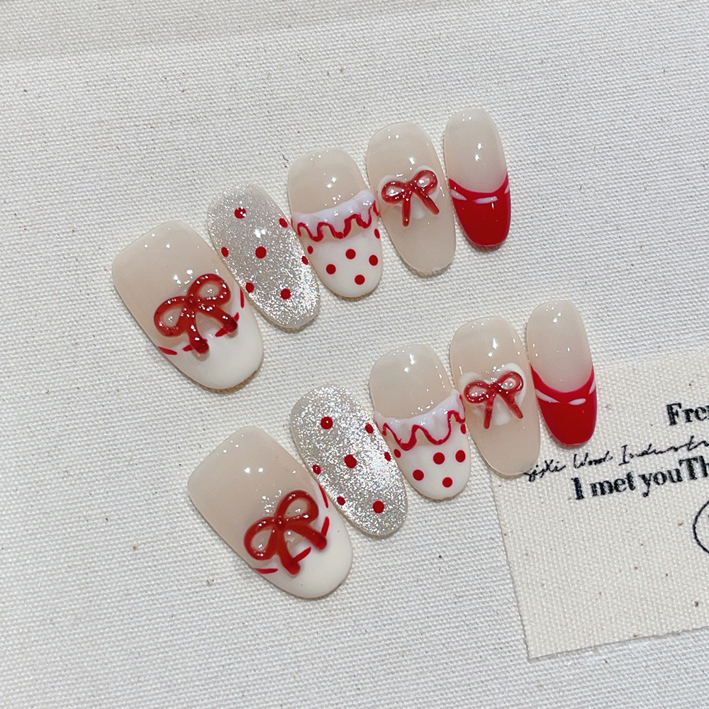 10 قطع أظافر صناعية قصيرة بيضا - مراجعة Nail Art Red وسعره