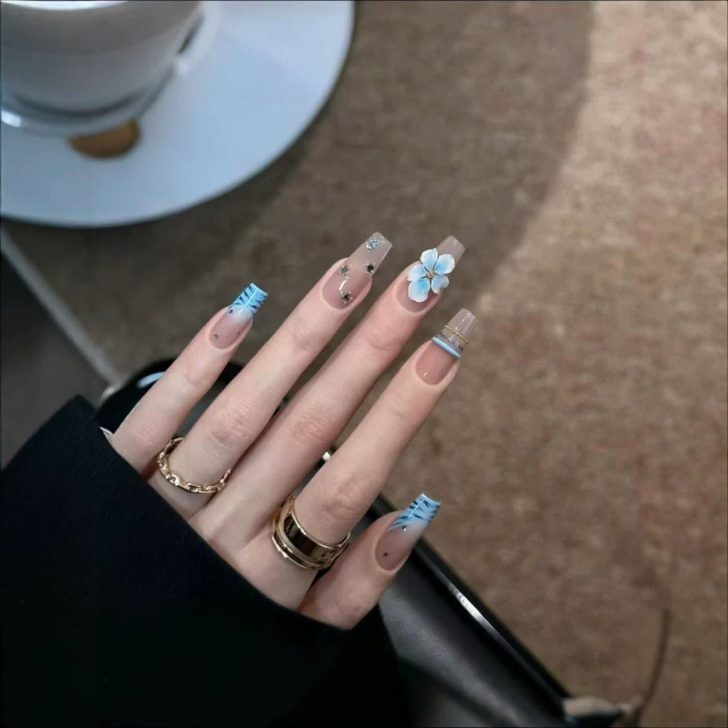 10 قطع أظافر صناعية يدوية الصن - مراجعة Nail Art Zebra وسعره